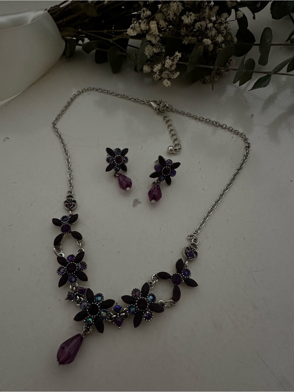 Avon Purple Floral Crystal Necklace and Drop Earrings Set - Silver-Tone